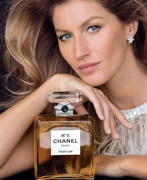 chanel no 5 promotions|More.